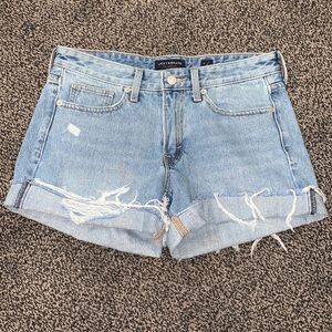 Lucky Brand Boyfriend Short